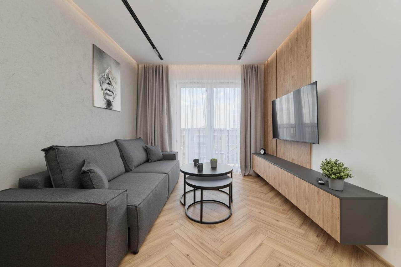 Exclusive Apartment With Balcony & Parking Wroclaw By Renters Prestige Exterior foto