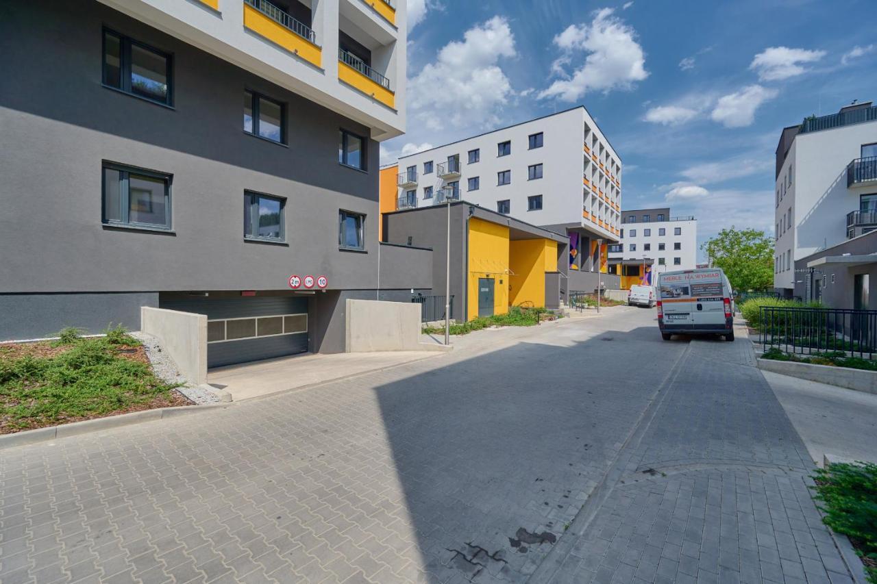 Exclusive Apartment With Balcony & Parking Wroclaw By Renters Prestige Exterior foto